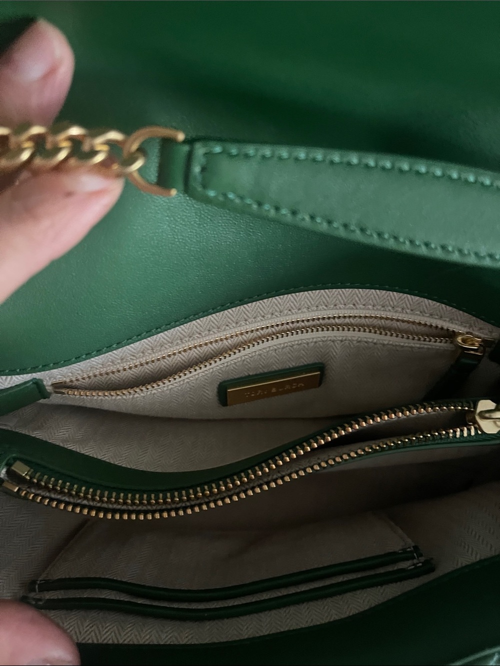 Tory Burch Green Chevron Bombé Convertible Shoulder Bag/leather and suede - Picture 13 of 17